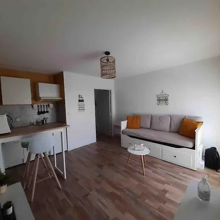Apartment Laia, Type Scandinave, Wifi, Parking *